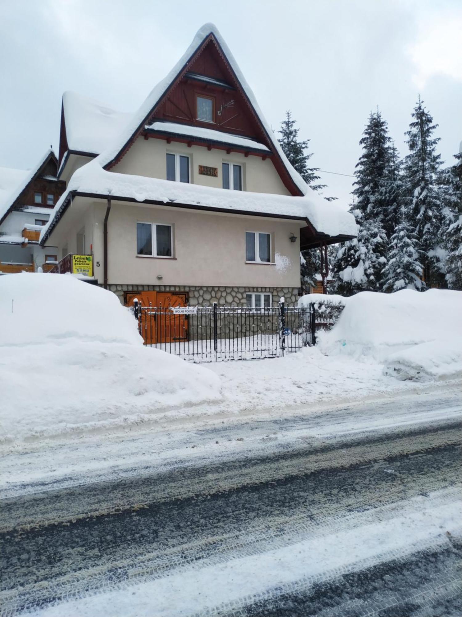 Dom Lesnik Apartment Zakopane Luaran gambar
